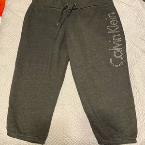 Gently used Calvin Klein fleece capris size XL